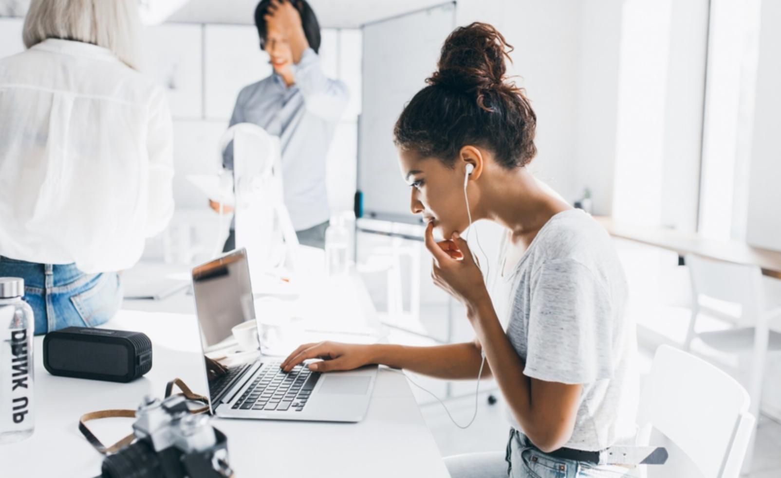 Proyección de tesorería mensual y trimestral